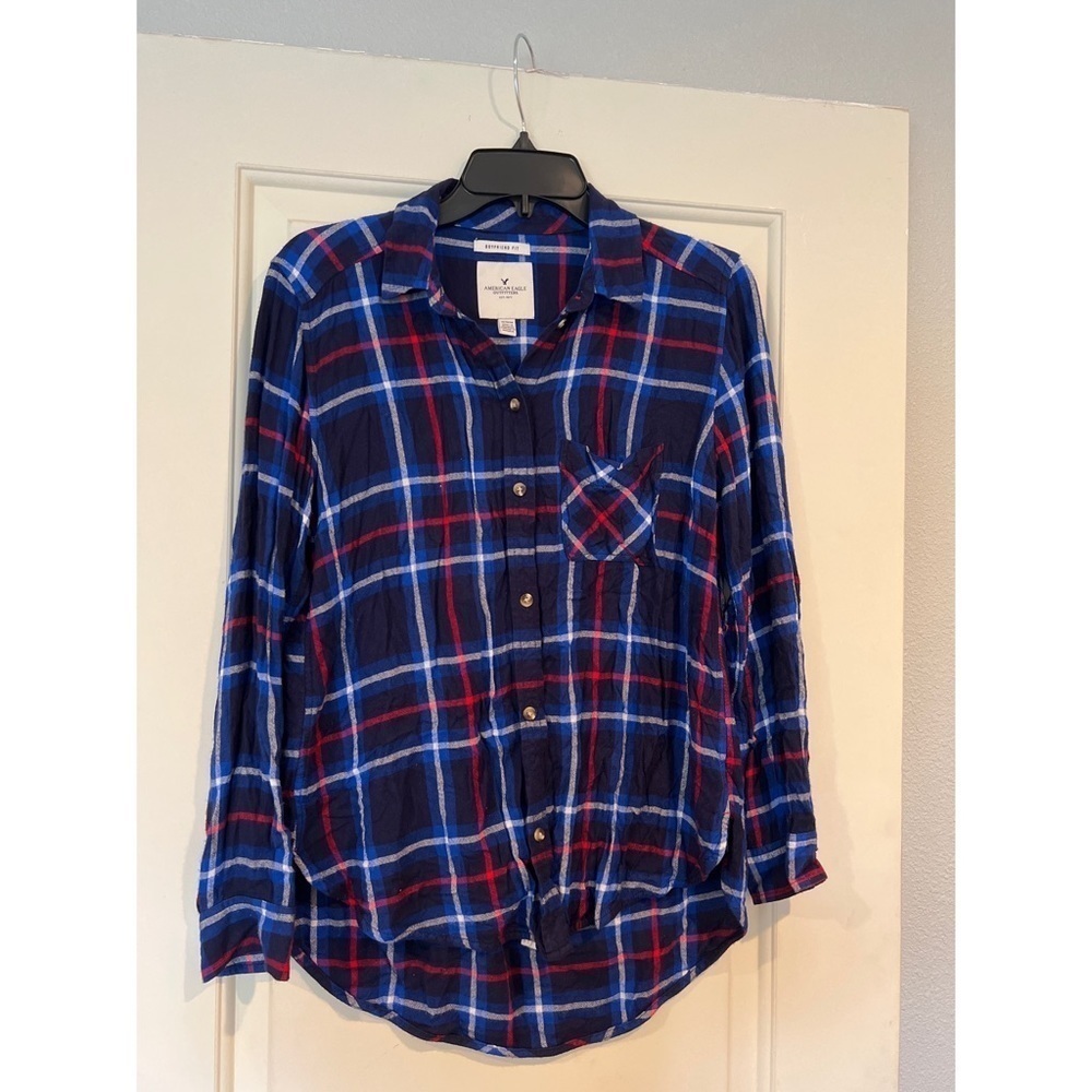 American EAGLE BOYFRIEND FIT LONG SLEEVE - SIZE M
